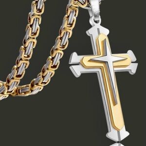 NWT Men’s Religious 22” Stainless Steel Cross Necklace